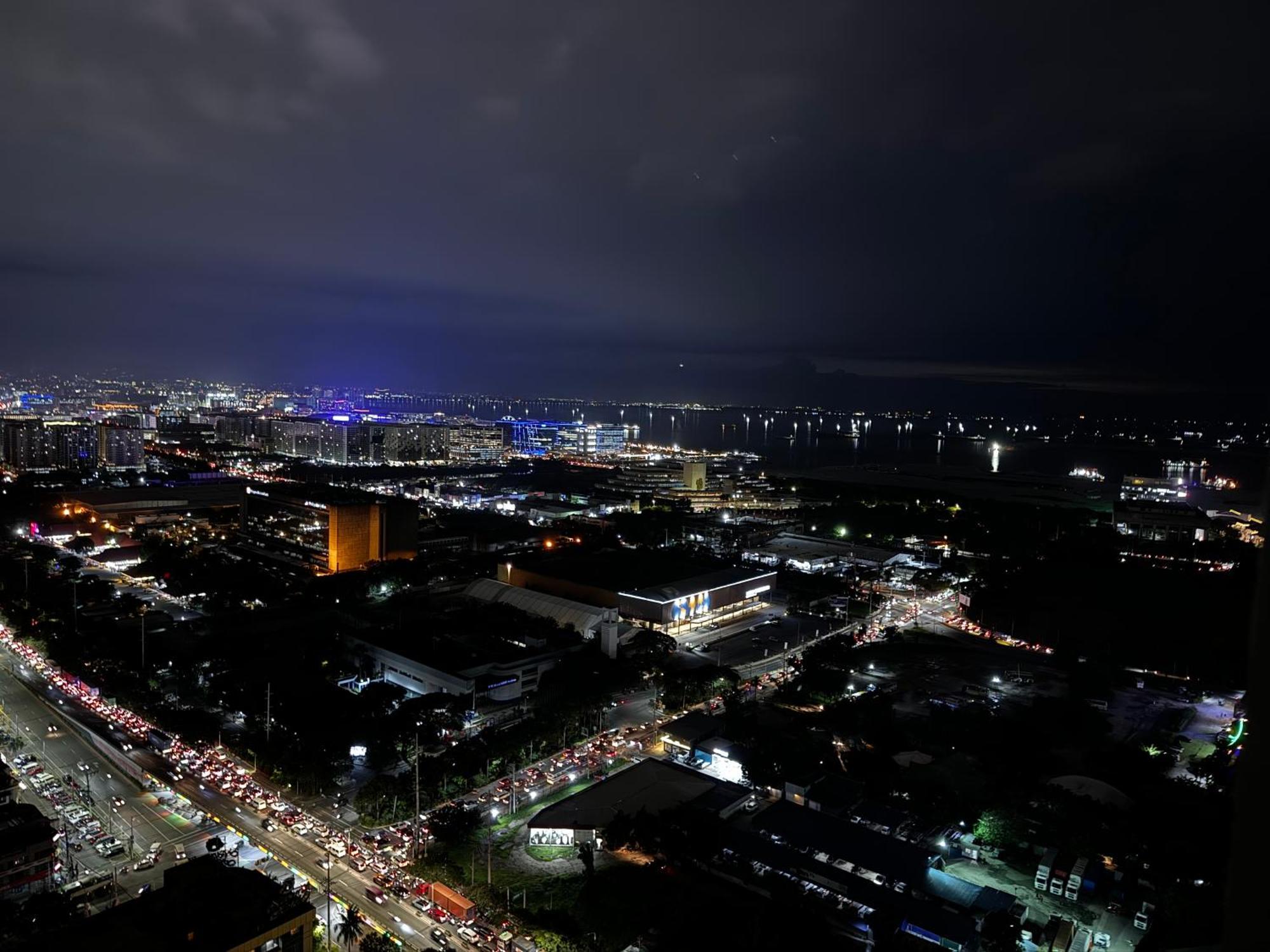 Beautiful 1Bed Condo Nr Airport, Moa, Makati, Bay Манила Экстерьер фото